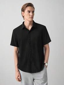 Manfinity CityGents Men Drop Shoulder Button Front Shirt - Black - View 4