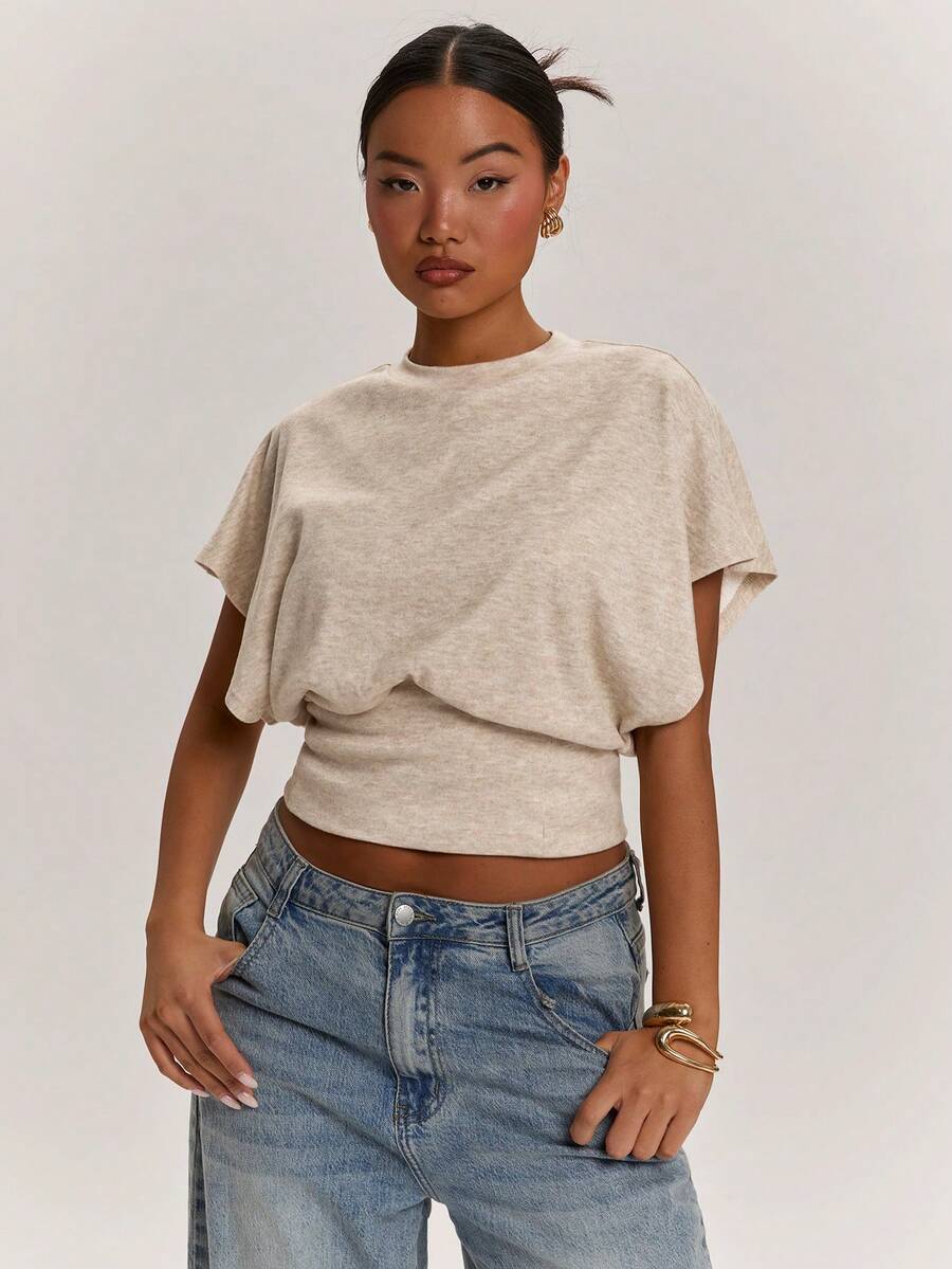SHEIN BAE 女士纯色简约宽松腰身衬衫 / 米色衬衫 / 时尚衬衫 / 休闲衬衫 / 女士白色衬衫 / 女士优雅衬衫 / 户外衬衫 / 女士优雅衬衫 / 通勤工作衬衫 / 羊绒衬衫 / 舒适衬衫 / 夏季衬衫 - 杏色 - 查看 1