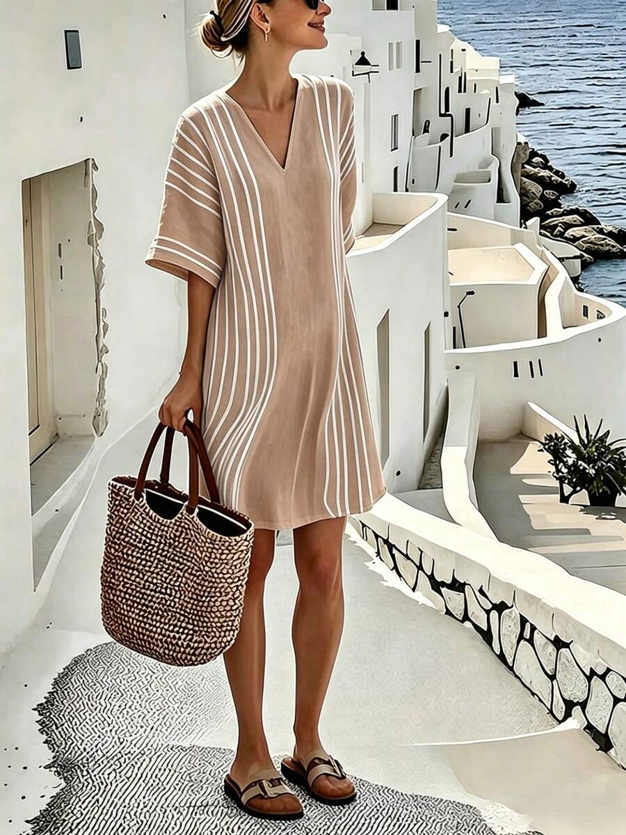 SHEIN Holidaya 女士V领短袖宽松条纹休闲连衣裙 - 駝色 - 查看 1
