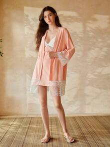 MOTF PREMIUM ชุดนอนผ้าลูกไม้และชุดคลุมนอน - สีชมพู - ดู 5