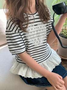 DAZY 青少年女孩圓領針織條紋對比蕾絲飾邊短袖T恤，適合秋冬夏季 - 黑與白 - 查看 1