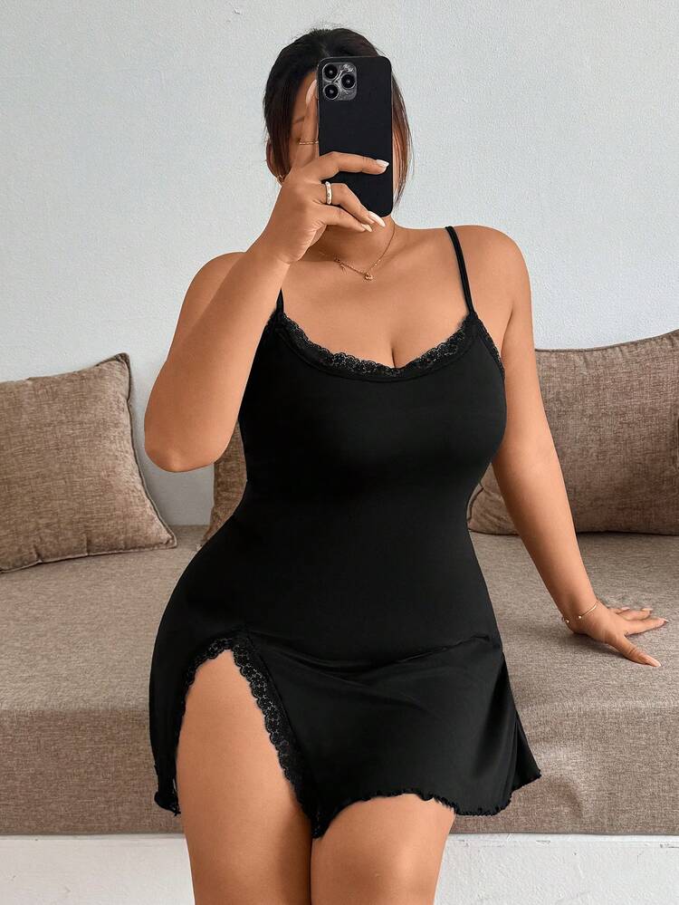Napfluff CURVE Napfluff CURVE 大码修身蕾丝拼接开衩性感迷你吊带裙 - 黑色 - 查看 4
