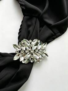 Viva Relle Vestido elegante de talla grande con hombro asimétrico, decoración de strass, fruncido y abertura alta - Negro - Ver 7