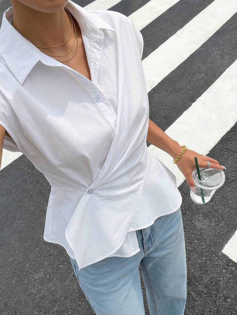 BizChic 女款不對稱下擺抓皺腰身短袖襯衫,都市通勤辦公商務休閒優雅正式上衣 - 白色 - 查看 1