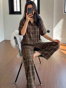 DAZY 2件套女士格子印花短袖开衫上衣和宽松直筒长裤睡衣套装，夏季 - 咖啡棕 - 查看 5
