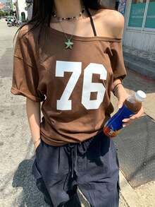 Jouncy Kaos Wanita Lengan Pendek Leher Bulat dengan Motif Digital dan Bahu yang Dapat Diubah, Kaos Grafis Musim Panas untuk Wanita - Coklat - View 4