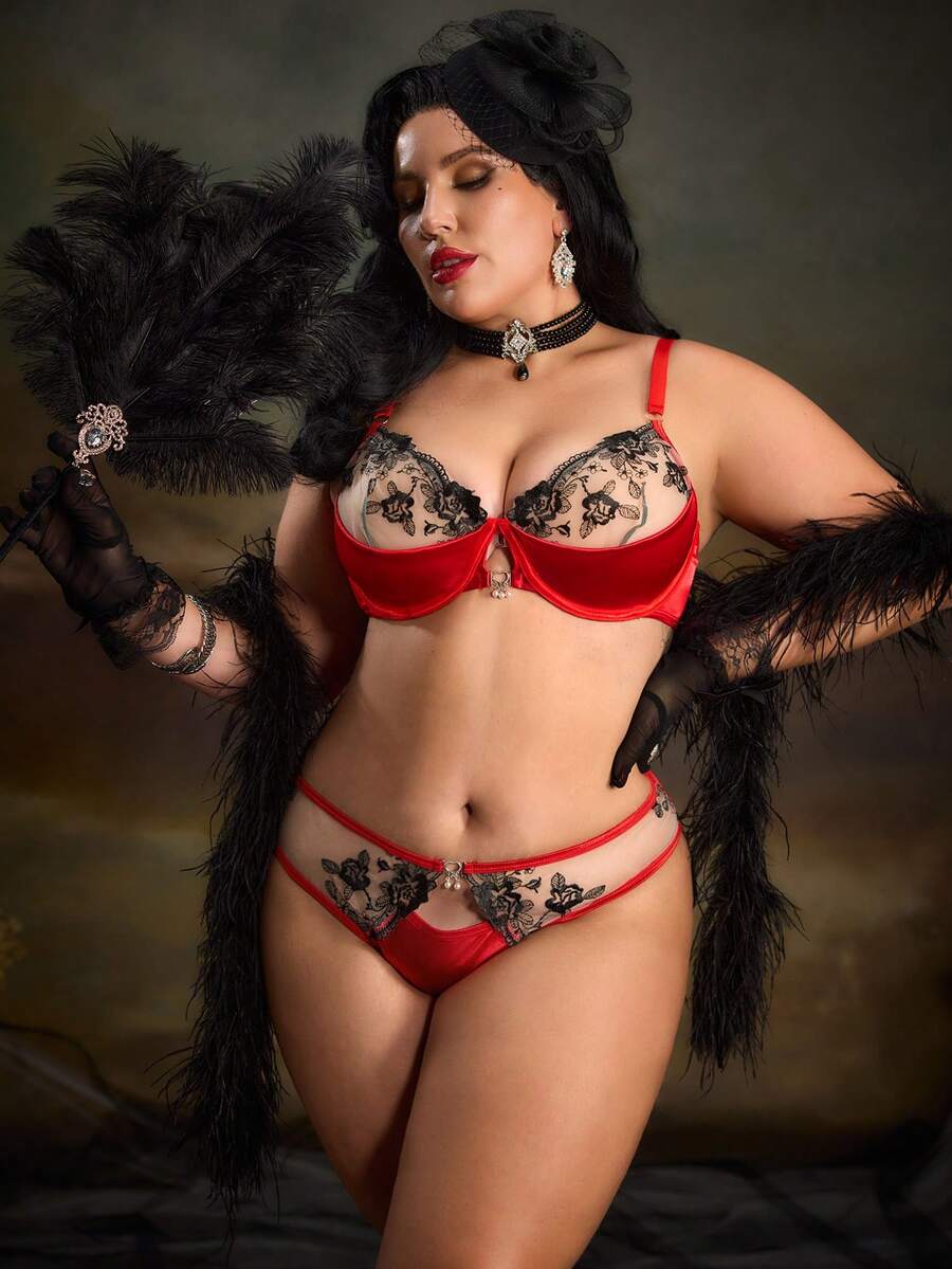 PinupPomp Vintage Patchwork Embroidered Sexy Plus Size Lingerie Set - Multicolor - View 1