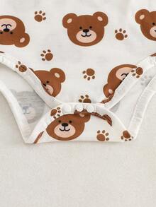 SHEIN Playful Pals 2件組男嬰長袖連身衣與圍兜褲套裝，熊與字母刺繡，棕色，秋季可愛端莊家庭款 Mamas Little Man 連身褲 - 棕色 - 查看 6