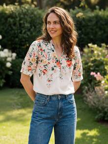 Dayvera Women's Elegant Summer Casual Floral Textured Linen Bamboo Fiber Short Sleeve Shirt, Suitable For Vacation, Commute And Daily Wear Beige - White - View 4