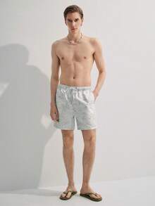 Manfinity CityGents 男士夏季度假椰树印花抽绳腰沙滩短裤 - 彩色 - 查看 3