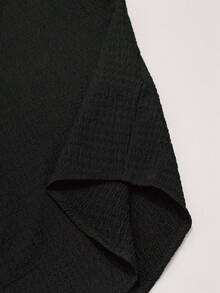 Manfinity CityGents Men Drop Shoulder Button Front Shirt - Black - View 7