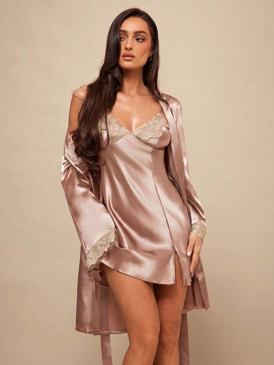 Silquee 女士纯色蕾丝拼接长袖系带睡袍及开衩吊带裙优雅睡衣套装,秋冬舒适优雅细节 - 香檳色 - 查看 1