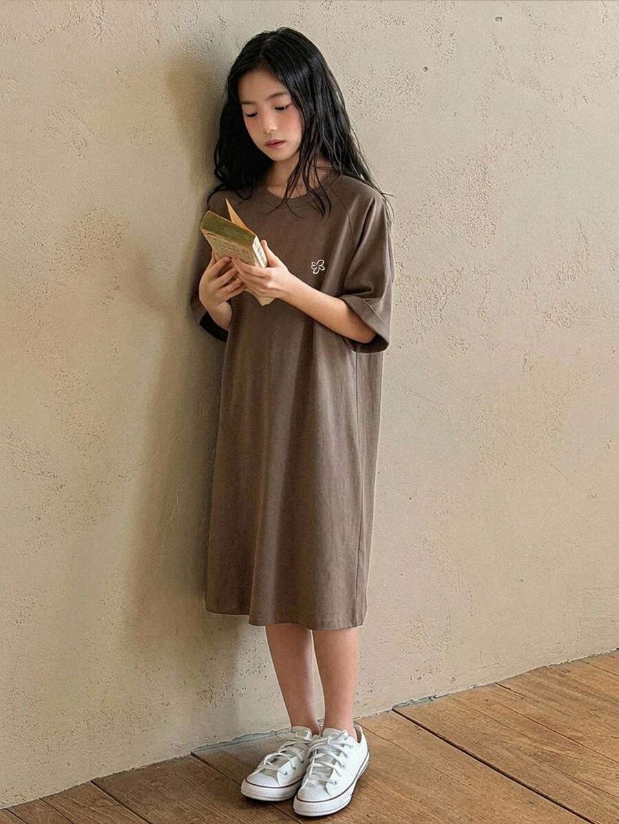 DAZY 青少年女孩休閒日常通勤極簡花卉印花插肩袖寬鬆T恤洋裝,夏季 - 棕色 - 查看 1