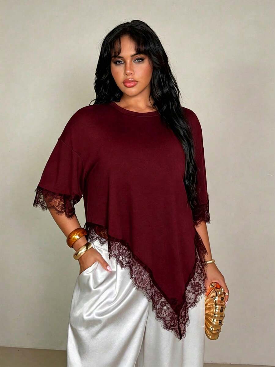 Rustia Plus Size Women Solid Color Contrast Lace Round Neck Asymmetric Hem Loose Casual T-Shirt - Burgundy - View 1