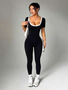 Dewbera Dewbera Women's Contrast Color Backless Short Sleeve Sports Jumpsuit - Black - View 6