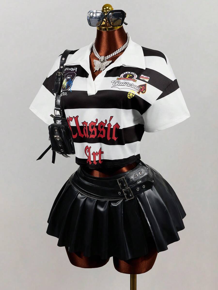 SHEIN PETITE Camiseta polo a rayas negras y blancas para mujer, top suelto de estilo urbano Y2K con gráficos para verano y vuelta al colegio, camiseta vintage de hip-hop con estampado digital, para mujeres de talla pequeña - Negro - Ver 1