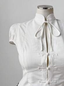 Sunspun Blusa vintage blanca de 100% algodón con volantes, patchwork y cintura ceñida, versátil y de moda en tallas grandes - Blanco - Ver 3
