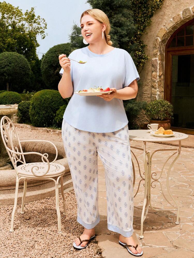 Solid Top & Patterned Trousers Pajama Set