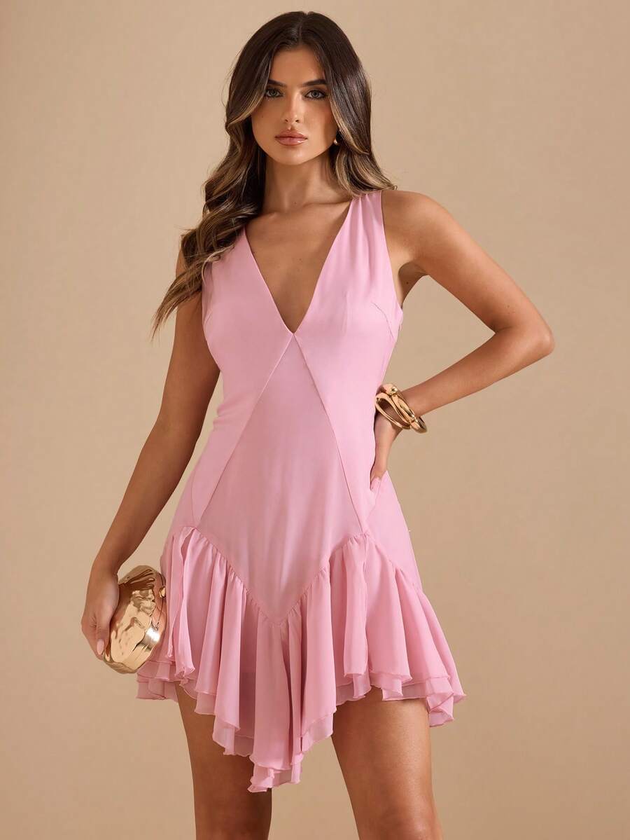 SHEIN BAE Sommerliches einfarbiges Minikleid mit tiefem V-Ausschnitt, Satin- und Chiffon-Rüschen-Lage, A-Linie, Rosa Kleid, Geburtstagskeid, Schulanfangskleid, Partykleid, romantisches Datingskleid, Brautjungfernkleid - Pink - Übersicht 1