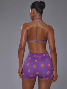 Musera Sport 熱帶花卉印花挖勺領掛脖式抓皺胸部運動內衣搭配高腰貼身運動迷你短褲套裝，適合運動、皮拉提斯、跑步，可愛少女風日常穿搭 Slowburn - 紫色 - 查看 4