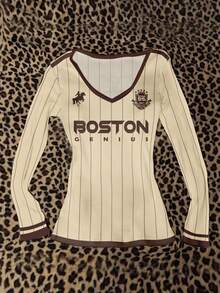 Attitoon Áo thun nữ tay dài cổ chữ V kẻ sọc màu be và nâu, chất liệu jersey, in hình ngựa Boston Pony – Phong cách thể thao, tập luyện, punk, hip-hop, streetwear Y2K, retro vintage, hoàn hảo cho mùa tựu trường, trang phục thường ngày mùa hè và mùa thu, trang phục thi đấu, phong cách thời trang cốt lõi. - trắng - Xem 7