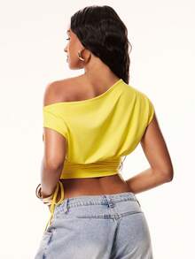 Denimoi Women's Casual Asymmetric Neckline Batwing Sleeve Cropped T-Shirt With Numeric Print, Sport Game, Streetwear - Yellow - View 5