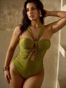MOTF PREMIUM PLUS SIZE PEARLESCENT SHINY BLINGBLING FABRIC FRONT & MIDDLE HANDWOVEN DETAILS ELEGANT ONE-PIECE SWIMSUIT FOR VACATION - Green - View 10