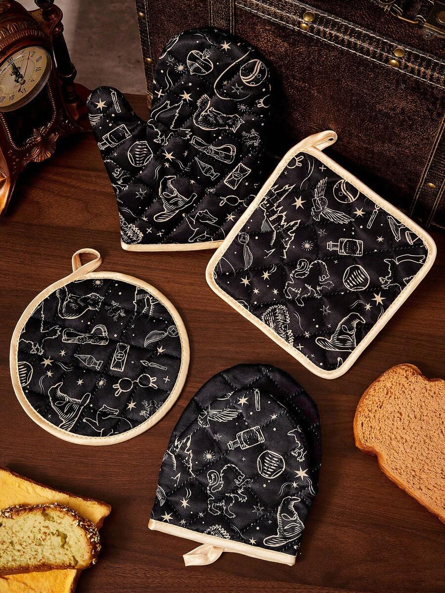 HARRY POTTER X SHEIN 1/2 PC The Harry Potter Printing Insulation Set, Oven Gloves/Insulation Mat, A Must For Kitchen Baking, Effectively Isolating Heat Sources, Single/Combination - View 1