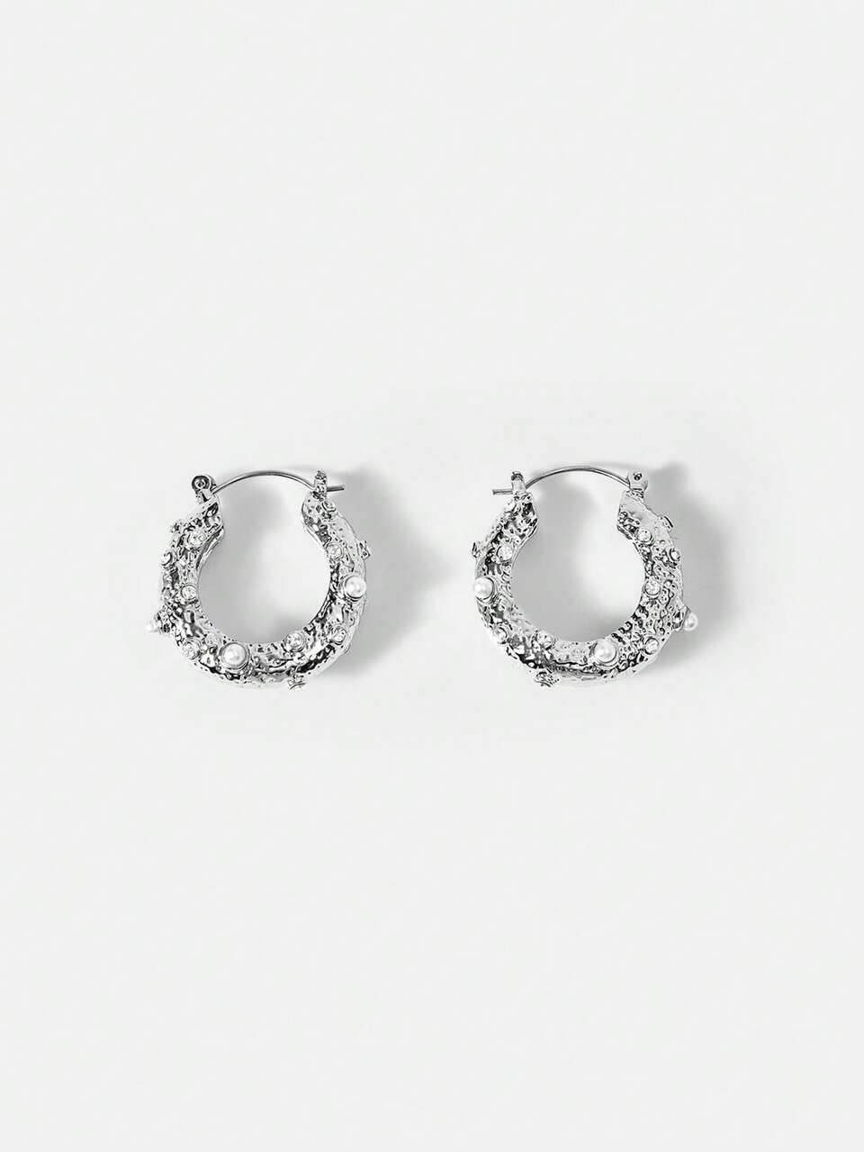 SILVER ZIRCONIUM INDIVIDUAL ATMOSPHERIC EARRINGS