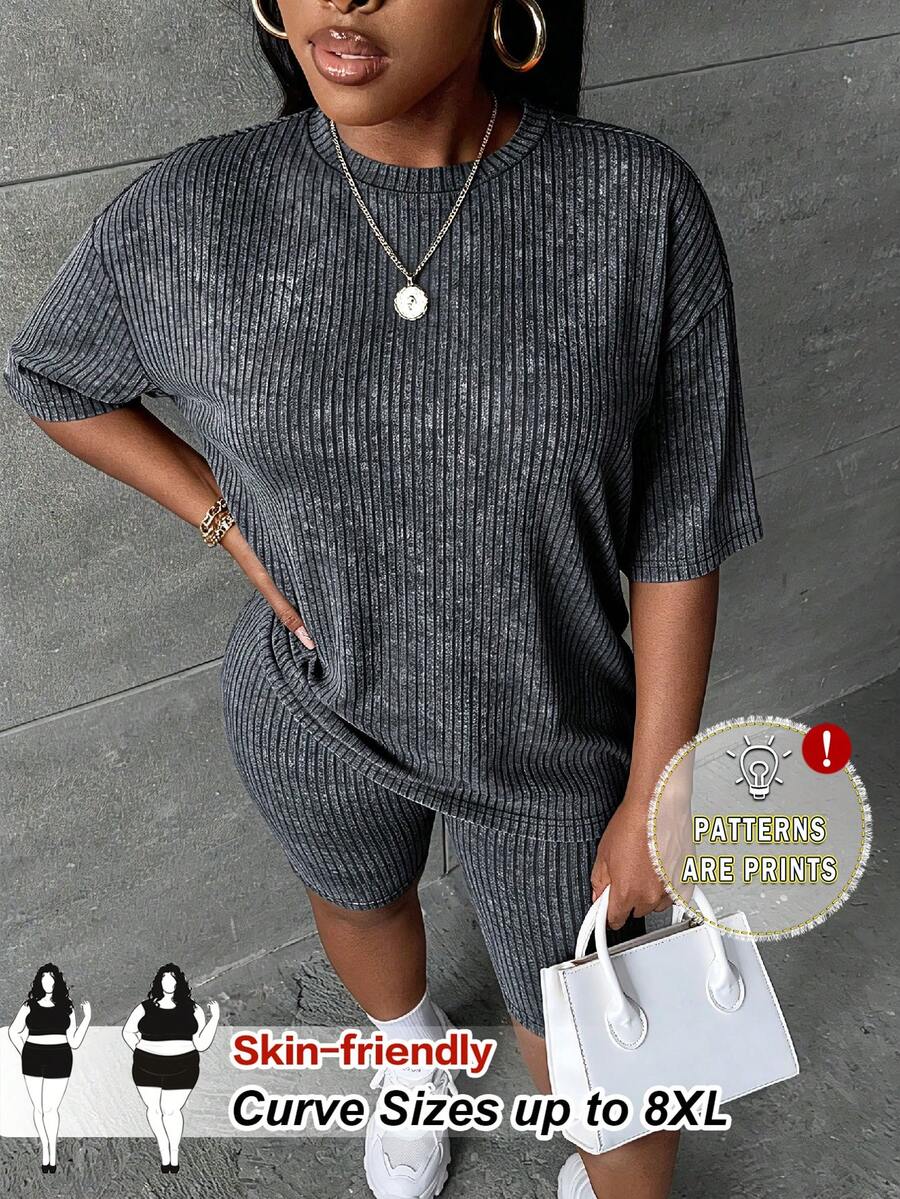 SHEIN CURVE+ Plus Size Women Summer Casual Streetwear Fashionable Street Chic Daily Commute Gym Drop Shoulder Loose Ribbed Knit T-Shirt And Skinny Shorts Set - Multicolor - View 1