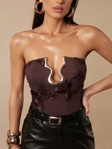 Silquee Women's Stylish And Sexy Brown Embroidered Floral Strapless Bodysuit With Metal Decorative Buckles, Suitable For Work, Everyday Wear, Parties, And Dat - Brown - View 4