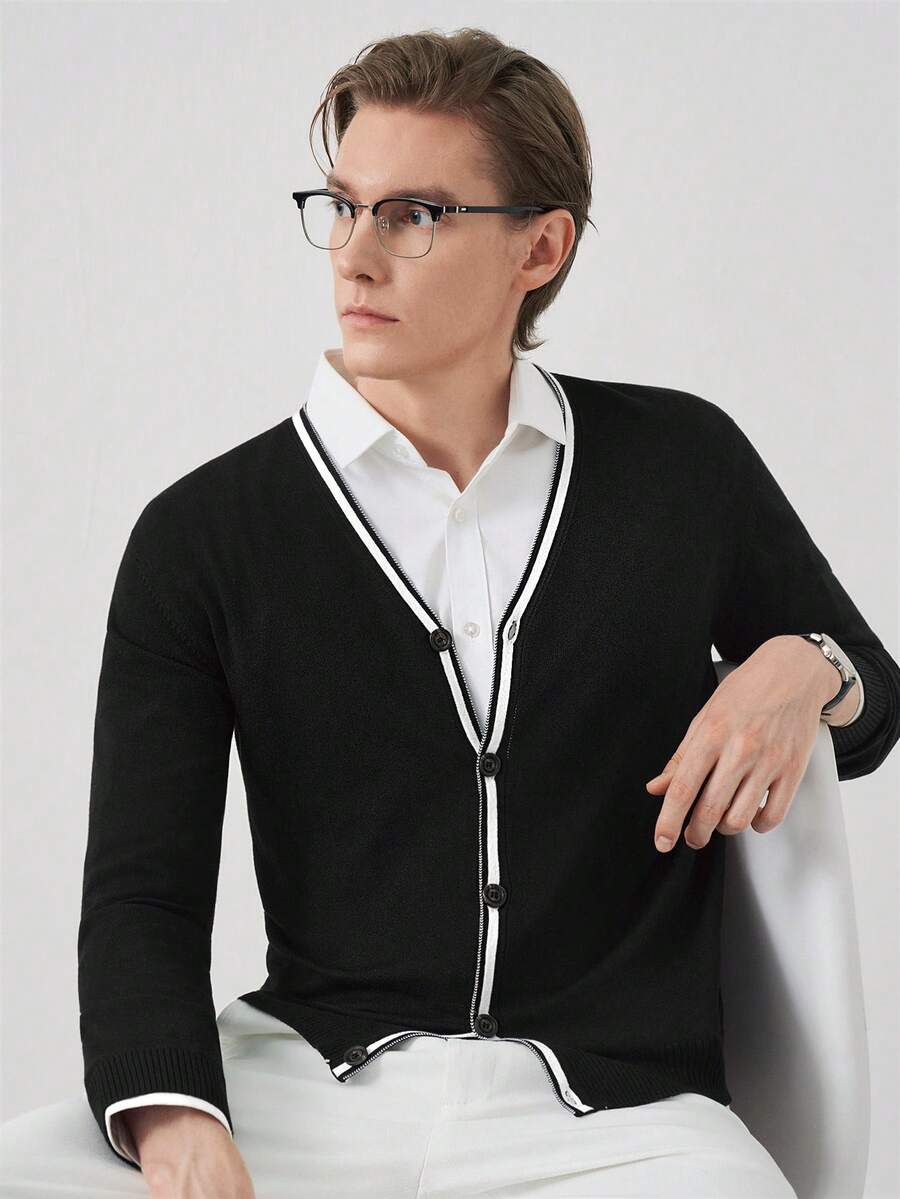 Manfinity CityGents 男士V領對比條紋印花鈕扣前開長袖開襟衫 - 彩色 - 查看 1