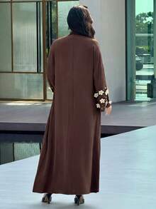 Al Najma 女款優雅端莊印尼菲律賓風 3D 花卉裝飾長袍婚禮夏季款 - 咖啡棕 - 查看 2
