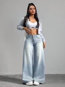 SHEIN CURVE+ 大尺碼女款高腰淺色水洗寬腿牛仔褲，休閒日常與夏季街頭風女褲 - 淺色水洗藍 - 查看 5