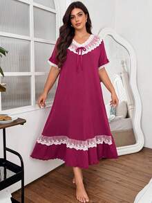 SHEIN Váy ngủ phong cách vintage cho bé gái, viền ren xếp tầng bèo nhún, chất lụa sữa mềm mại, đồ mặc nhà thoải mái cho size lớn - Màu Hồng Tươi - Xem 6