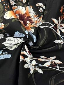 SHEIN Clasi 大尺碼女款優雅花卉印花掛脖上衣與寬腿褲兩件套 - 黑色 - 查看 6
