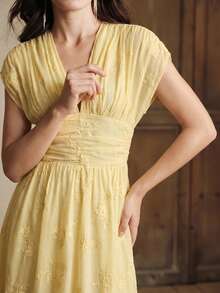 Anewsta Nuevo Vestido Elegante con Bordado Floral de Primavera/Verano - Amarillo - Ver 2
