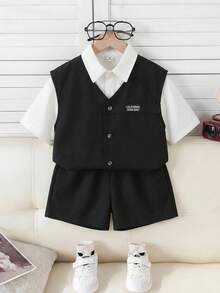 SHEIN 3件套/组 男童/女童休闲韩版侧袋无袖背心、条纹短袖T恤和短裤三件套，适合开学第一天、校服、圆领卫衣、学生服装、男童套装、幼儿男童服装、返校套装、男童套装，适合日常穿着、上学、外出、运动、春夏穿着。 - 彩色 - 查看 2