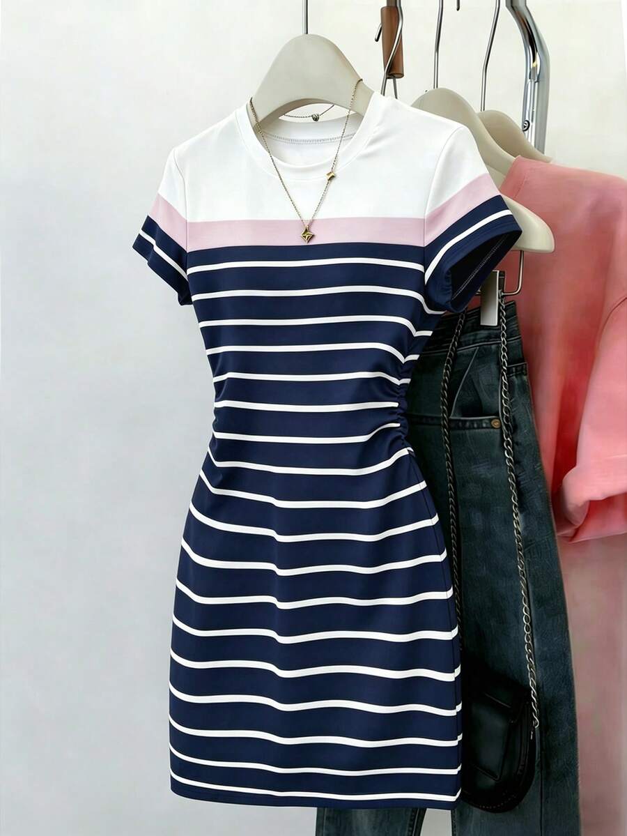SHEIN Unity 女款海軍藍與白色抓皺腰身貼身洋裝,夏季休閒海岸風,早午餐短袖優雅海灘度假旅行日常穿搭 - 藏蓝色 - 查看 1