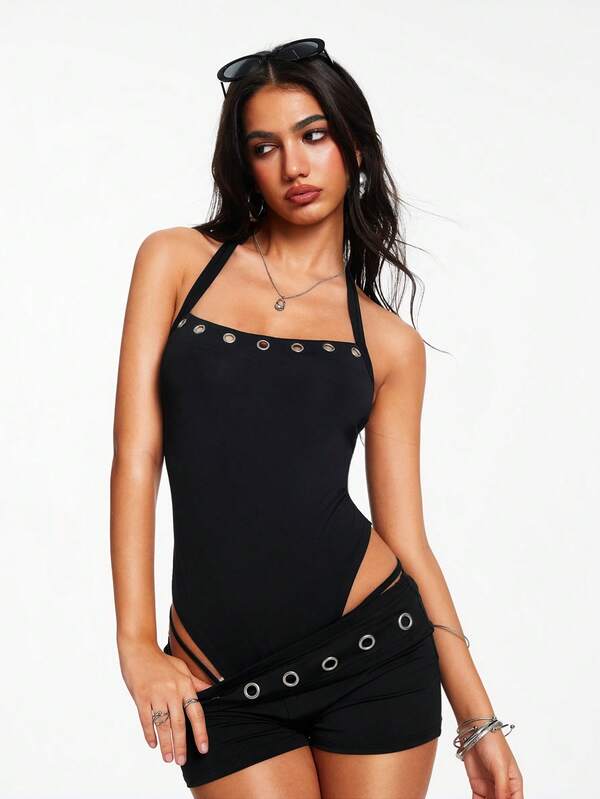 Hanevo Black And Silver Summer Sexy Chic Beach Club Night Backless Bodysuit, Metal Grommet Halter Plunge High Slit Waist Cinching Slim Fit Bodysuit, Party