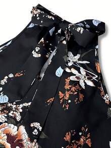 SHEIN Clasi 大尺碼女款優雅花卉印花掛脖上衣與寬腿褲兩件套 - 黑色 - 查看 5