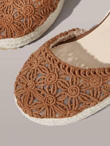 Styleloop Women's Shoes, Brown, Woven Hemp Rope Straw Shoes, Wedge Heel Platform Sandals, Height-Enhancing Holiday Bohemian Wear - Brown - View 8