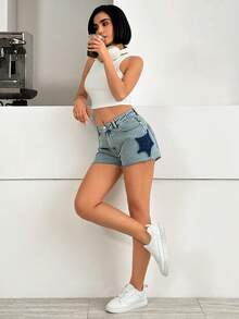 SHEIN Casual Street Wear Y2k Navy Blue Comfort Cotton Contrast Star DetailsPocket Jean Shorts Denim Shorts High Waist Leopard Detail Pattern Patch Pocket - Light Wash - View 5