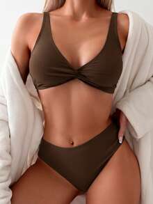 Swim Chiccia 女款夏季海灘純色扭轉性感比基尼泳衣套裝 - 咖啡棕 - 查看 3