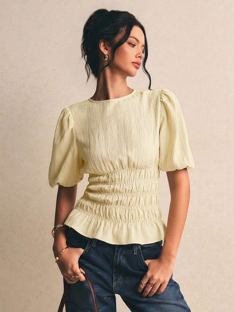 Poéselle 女款素色圓領短袖套頭上衣,夏季時尚上衣 - 淡黃色 - 查看 1