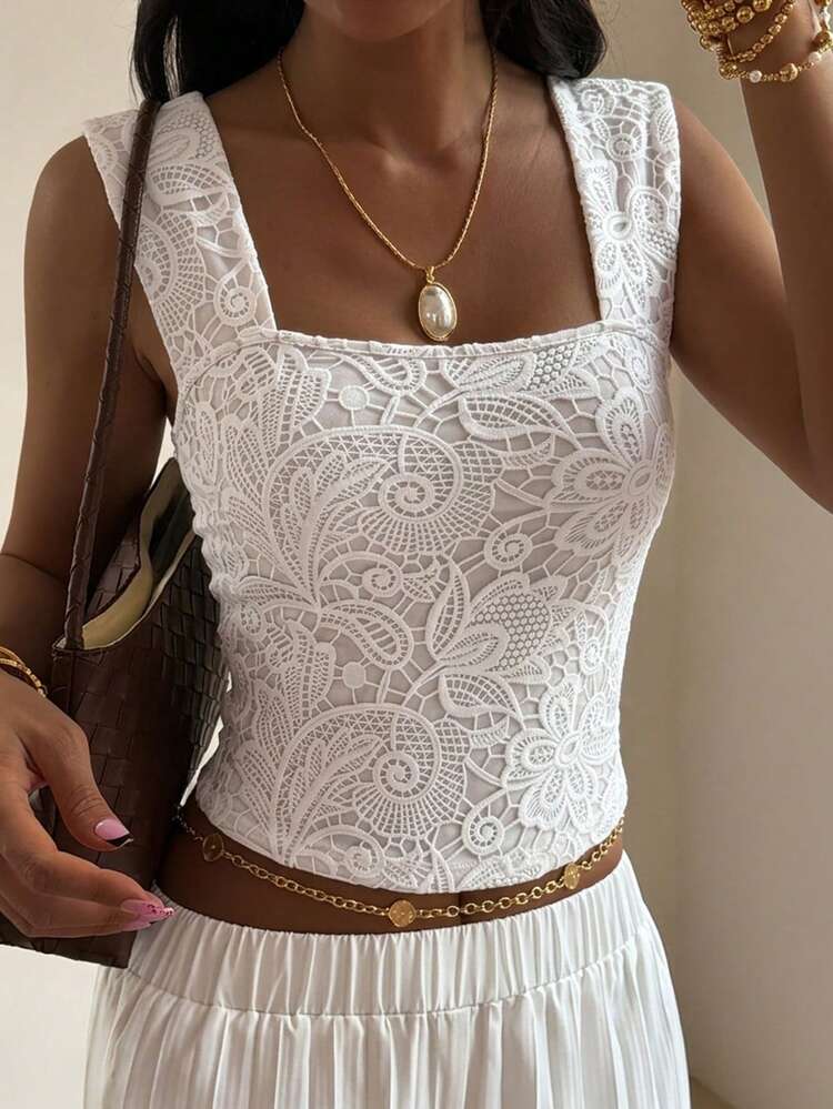 Women's Lace Print Fitted Scoop Neck Camisole