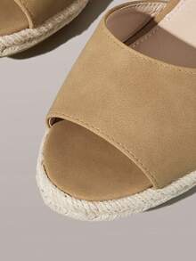 Styleloop Ladies Khaki Wedge Heel Platform Shoes, Holiday Atmosphere, Summer Wear, A Must For Travel - Khaki - View 8