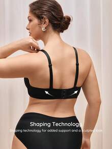 Bralution One Plus-Size Romantic Bra With Underwire - Black - View 4