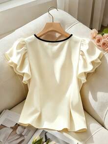 SHEIN Franclia 女士纯色荷叶袖圆领衬衫，黄色，时尚百搭法式短款珍珠纽扣装饰上衣，优雅夏季上衣 - 杏色 - 查看 2