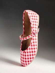 Solezae Women's Fashionable Check Fabric MaryJane Flats - Red - View 8
